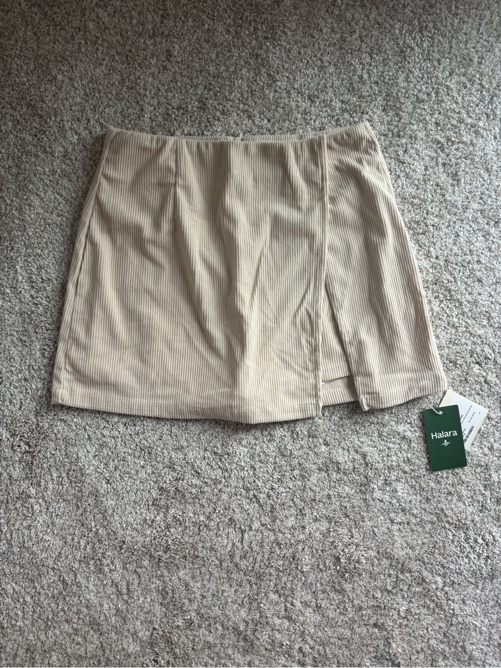 HALARA cream Ribbed Mini Skirt with built in shorts